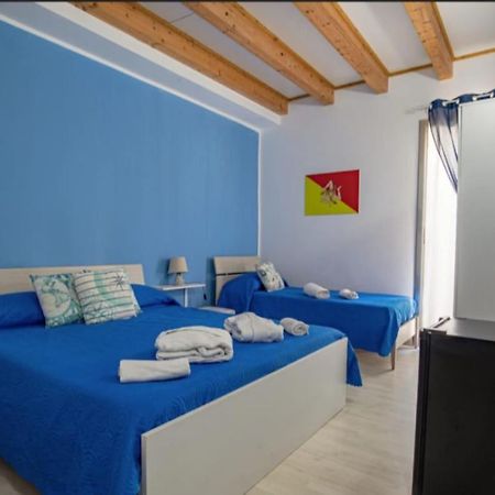 Gieffehouse Hotel Terrasini Kültér fotó