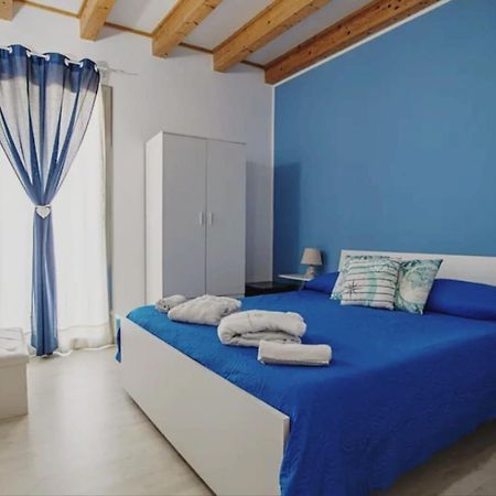 Gieffehouse Hotel Terrasini Kültér fotó