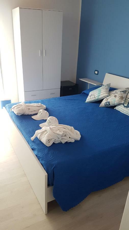 Gieffehouse Hotel Terrasini Kültér fotó