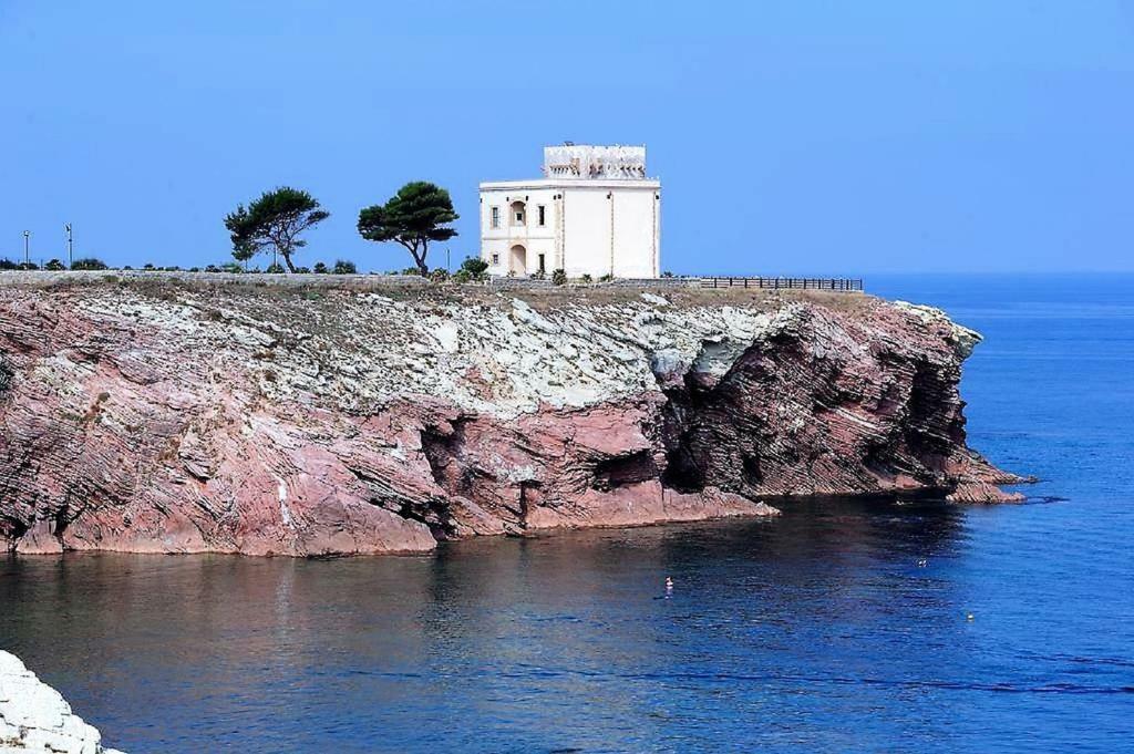 Gieffehouse Hotel Terrasini Kültér fotó